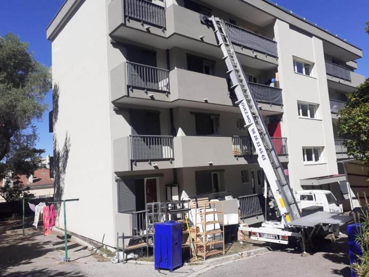 Location monte-meubles professionnel Nice