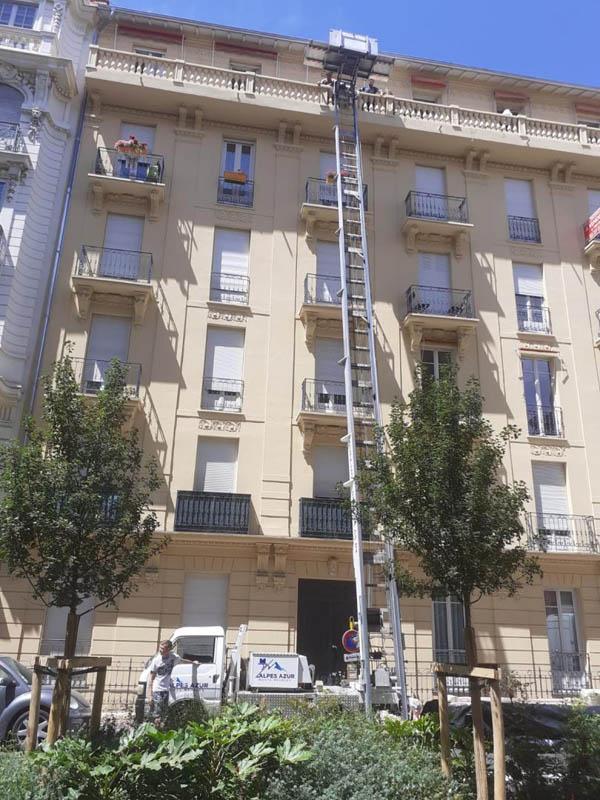 Location de monte-charge Nice