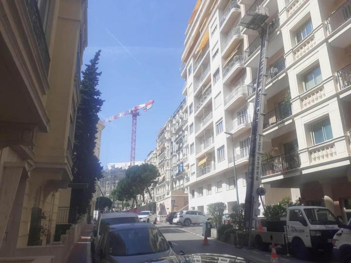 Location élévateur monte-meuble Nice
