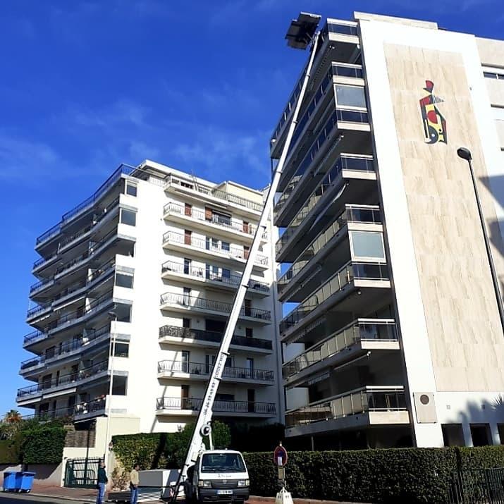 Location monte-meubles professionnel Nice