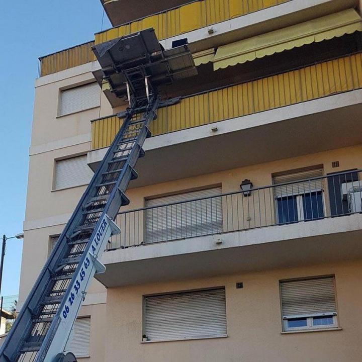 Élévateur et monte-meuble Nice